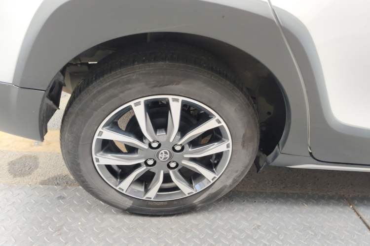 Used Toyota YARiS L Zhi Xuan 2022 X-Trail 1.5L CVT Luxury PLUS Edition