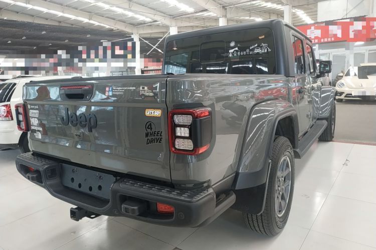 Used Jeep Gladiator 2022 3.6L Pioneer Edition
