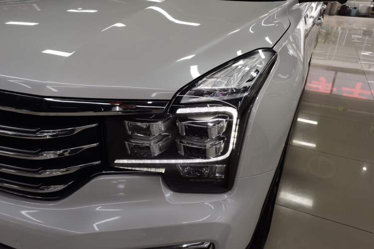 Used GAC Trumpchi GS8 2017 320T Two-Wheel Drive Luxury Smart Connectivity Version (7 Seats)