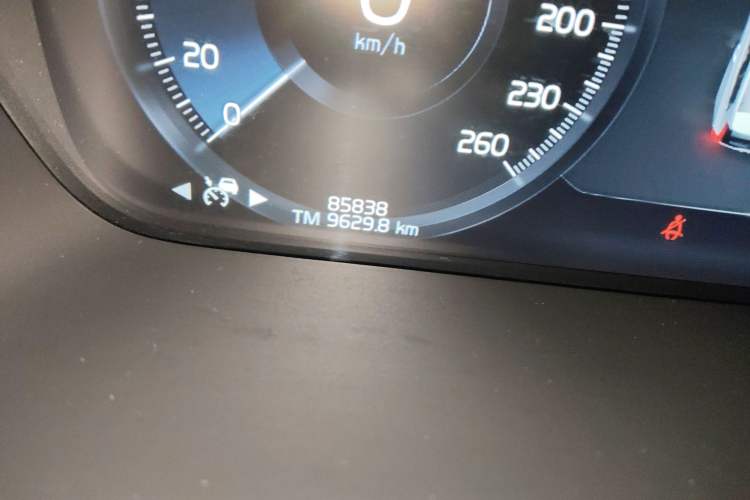 Used Volvo XC90 2020 T5 Smart Drive Luxury Edition 5 Seats