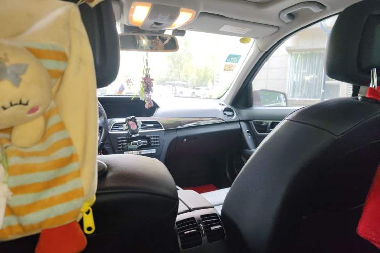 Used Mercedes-Benz C-Class 2013 C 260 CGI Fashion Model
