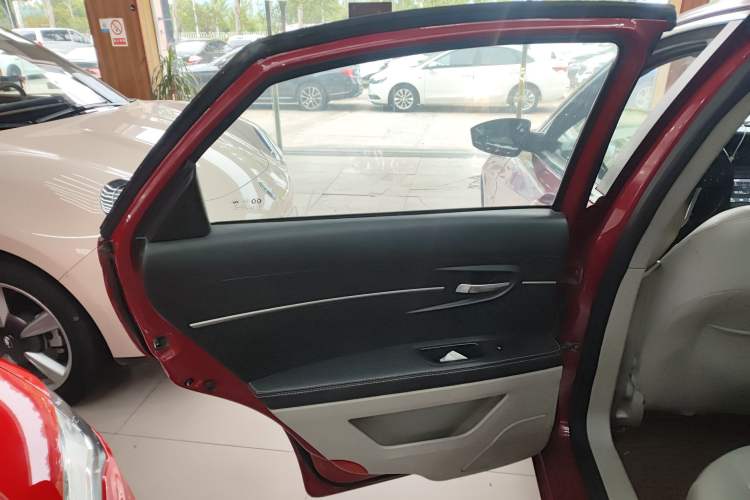 Used BAIC Senova D50 2014 1.5L manual comfort version
