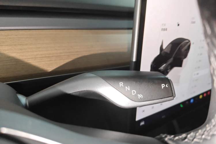 Used Tesla Model 3 2022 Rear-Wheel-Drive Version
