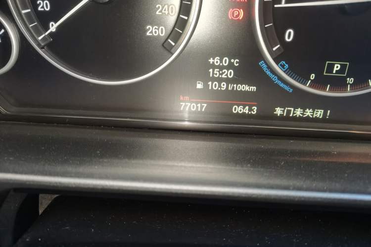 Used BMW 5 Series 2014 525Li Luxury Design Package
