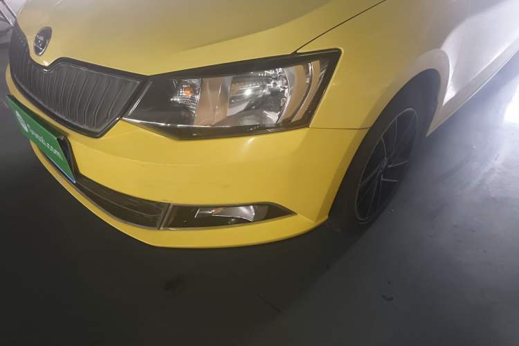 Used Skoda Fabia 2015 1.6L Automatic Sport Edition