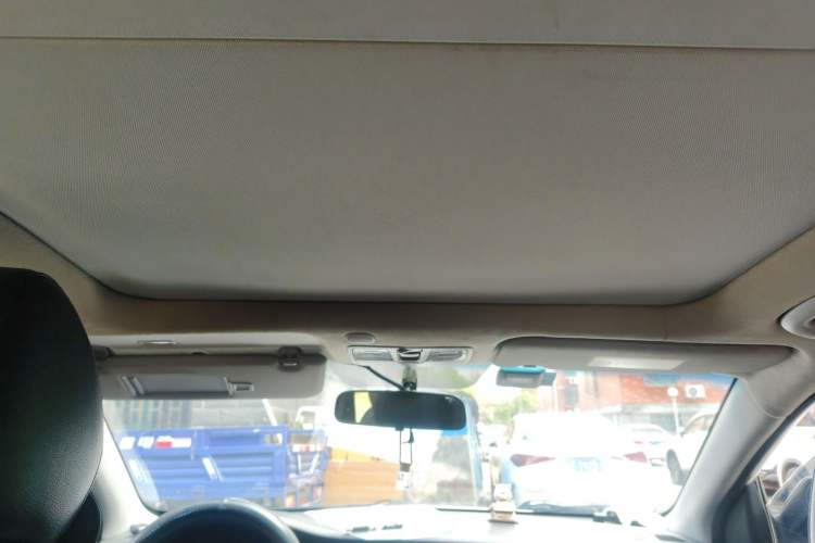 Used Hyundai Mistra 2016 1.8L Automatic Smart GLS Headliner