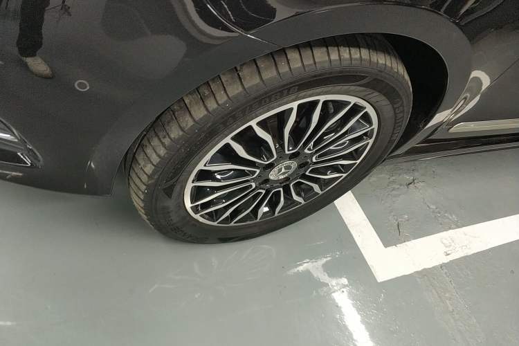 Used Mercedes-Benz V-Class 2018 V 260 L Prestige Extended Version China VI
