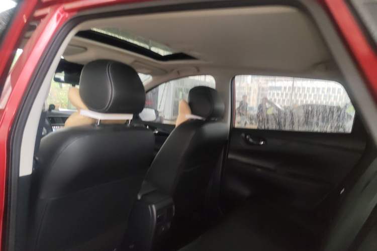 Used Nissan Tiida 2024 1.6L CVT Smart Drive Edition Headliner