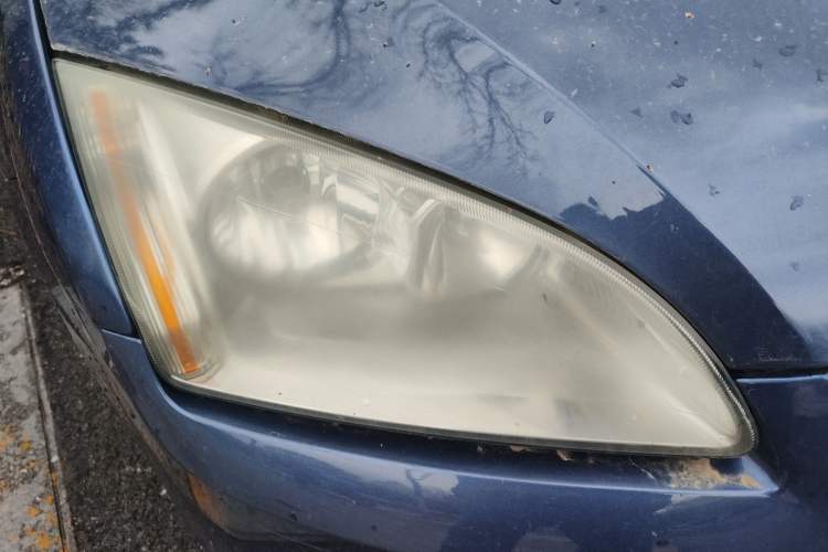 Used Ford Focus 2007 Hatchback 1.8L Automatic Fashion Edition Right Front Headlight
