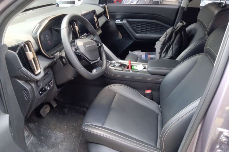 Used Wuling Xingyun 2023 2.0L DHT Flagship Edition