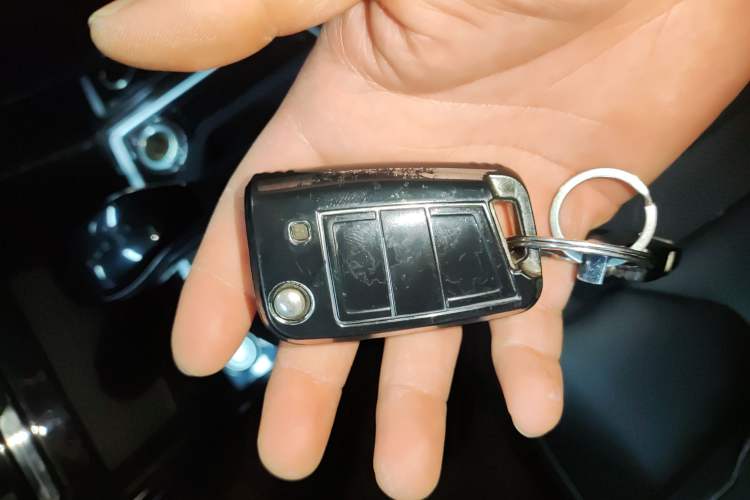 Used Volkswagen Tayron 2022 280TSI Two-Wheel Drive Luxury Smart Connectivity Version
