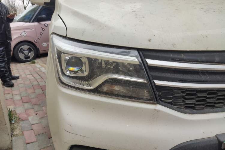 Used CHANGAN KAICHENG Ounuo S 2021 1.5L Ono S Smart Edition Dual-Steaming Air-Conditioned Bus JL473QG Right Front Headlight