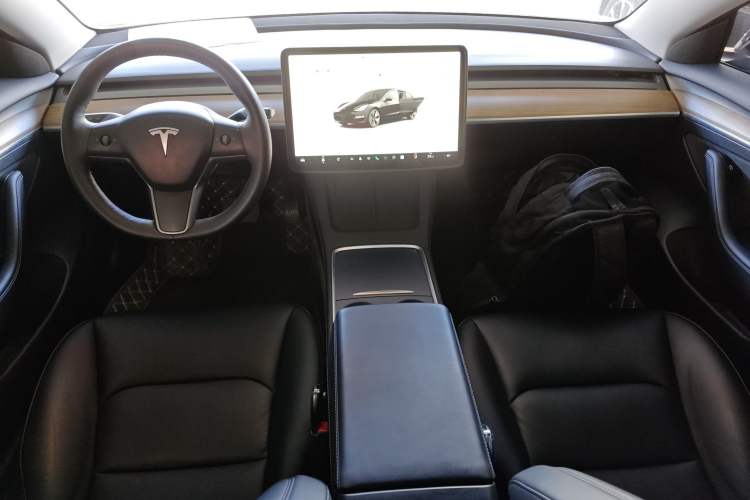 Used Tesla Model 3 2022 Rear-Wheel-Drive Version