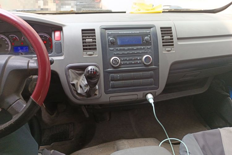 Used Foton Scenic G7 2017 2.0L Long-Wheelbase Commercial Van High-Roof Version 4 Seats 4Q20M Audio And AC Panel