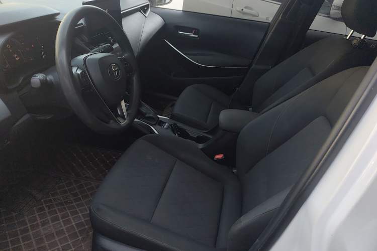 Used Toyota Corolla 2023 1.8L Smart Electric Hybrid Dual-Motor Pioneer Edition