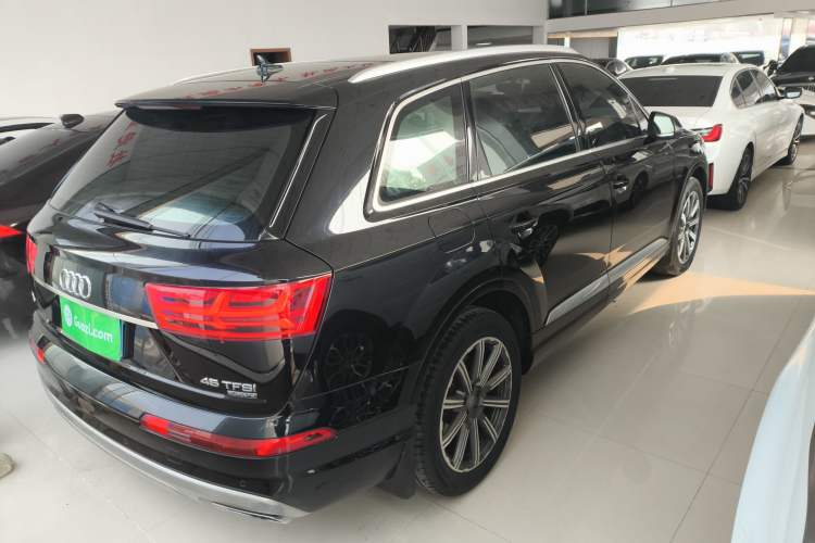 Used Audi Q7 2016 45 TFSI Technology Edition
