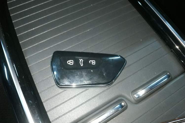 Used Volkswagen ID.6 X 2021 Revised Version Pure+ Long-Range Edition