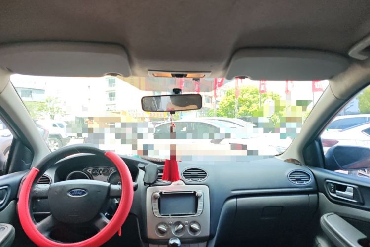 Used Ford Focus 2013 Hatchback Classic 1.8L Automatic Base Model Headliner