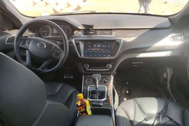 Used Land X7 2015 2.0T Panoramic Flagship Edition Center Console