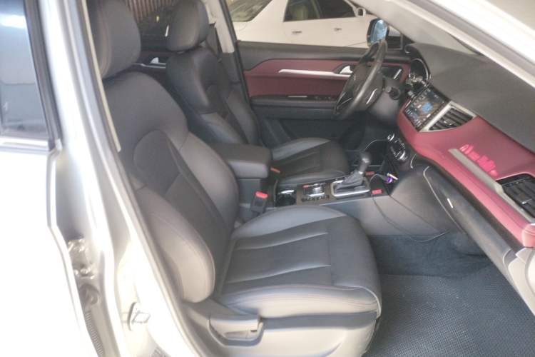 Used Haval H6 Coupe 2018 Red-Label 1.5T Automatic Two-Wheel Drive Ultra-Luxury Model
