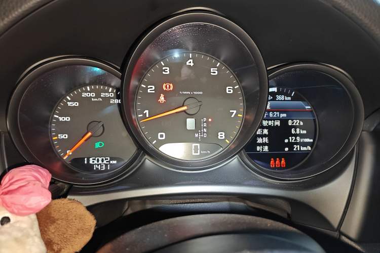 Used Porsche Macan 2018 Macan 2.0T