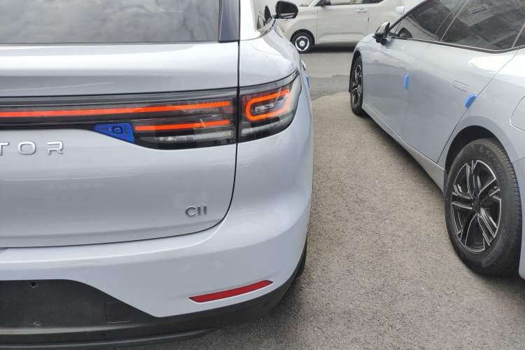 Used Leapmotor C11 2024 Range-Extended 300 Luxury Edition