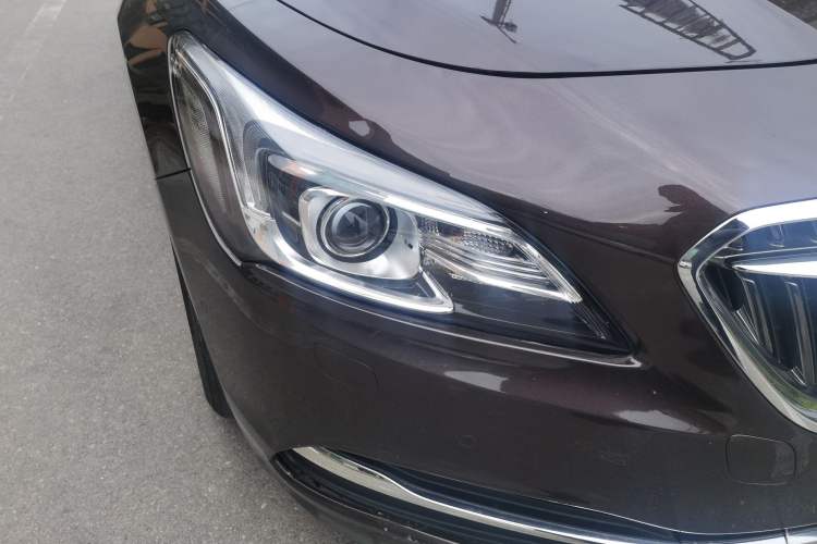 Used Buick LaCrosse 2016 20T Luxury Model
