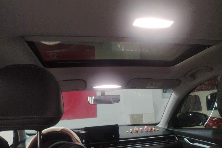 Used Geely Auto Emgrand 2022 4th Generation 1.5L CVT Luxury Model Headliner