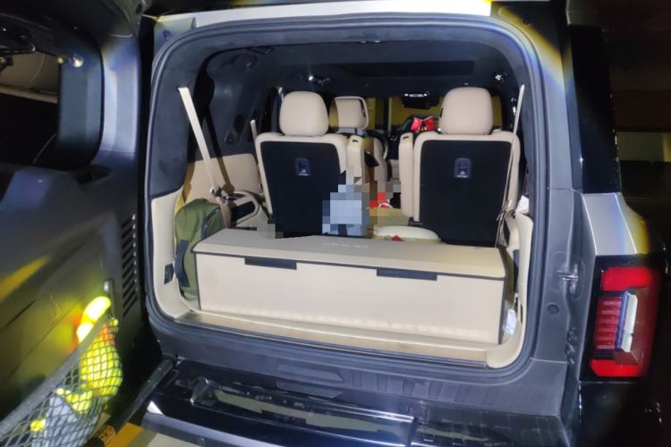 Used Formula Leopard 8 2025 Smart & Brave Flagship Edition 6 Seats