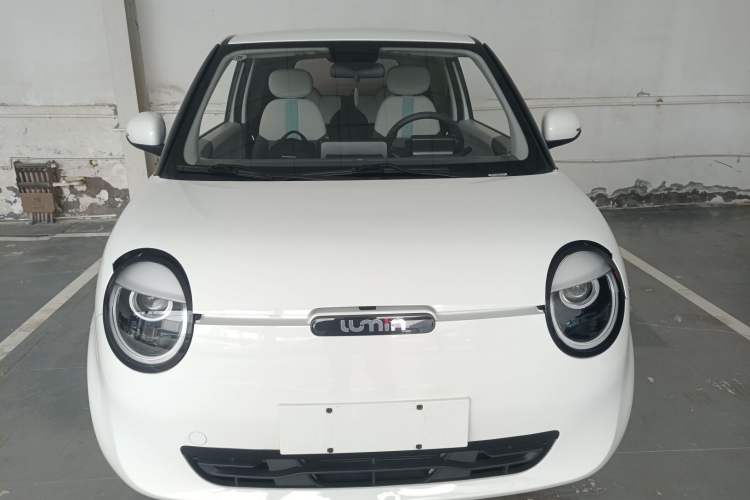 Used CHANGAN NEVO Lumin 2022 155 km – Refreshingly Sweet Edition Front