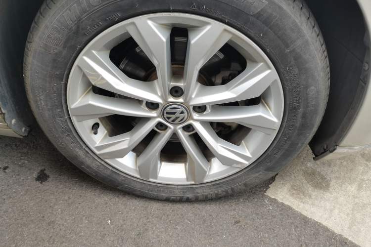 Used Volkswagen Magotan 2017 330TSI DSG Luxury Model