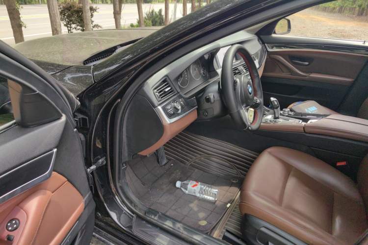 Used BMW 5 Series 2015 520i Elegant Edition