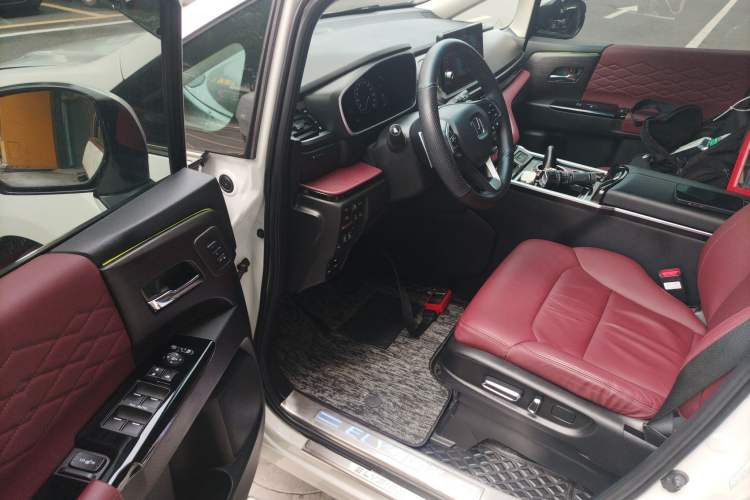 Used Honda Elysion 2022 2.0L eHEV Prestige Edition
