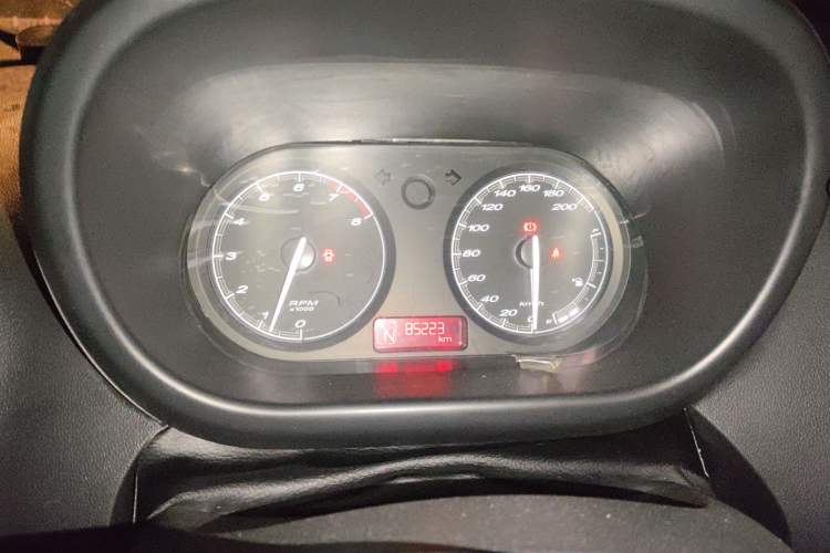 Used MG 3 2013 1.5L AMT Elite Edition
