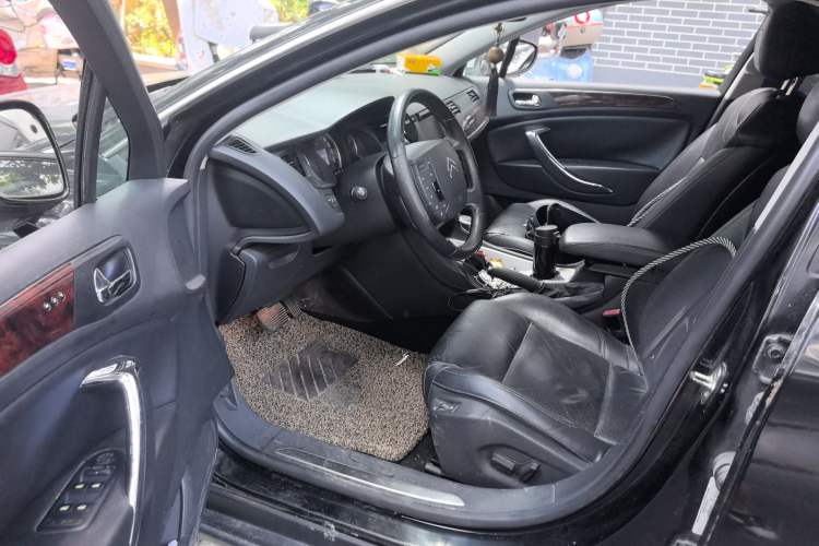 Used Citroen C5 2010 3.0L Automatic Flagship Edition
