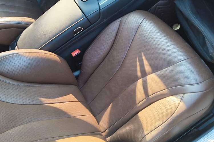 Used Mercedes-Benz S-Class 2017 S 320 L Business Model Right Front Seat