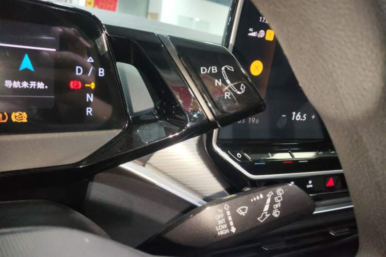 Used Volkswagen ID.4 CROZZ 2022 Long-Range PURE+ Edition Gear Lever