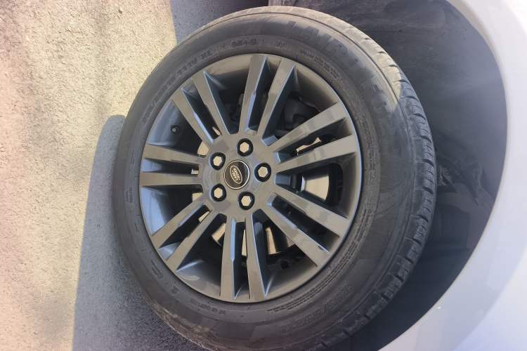 Used Land Rover Discovery 2016 3.0 SC Obsidian Black Heritage Edition HSE