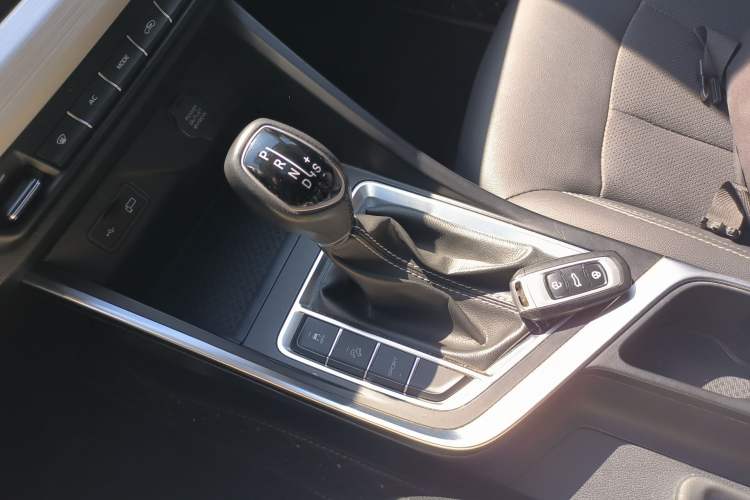 Used Geely Auto Vision X3 2020 1.5L CVT Luxury Model
