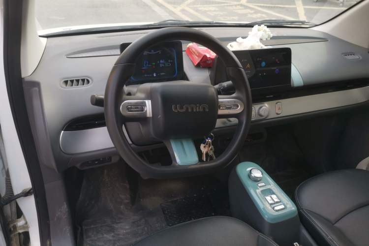 Used CHANGAN NEVO Lumin 2022 301km Honey-Sweet Version Steering Wheel