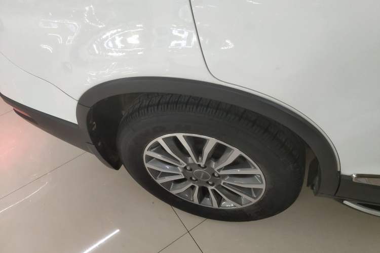 Used Haval H6 2015 Sport Edition 1.5T Automatic Two-Wheel Drive Luxury Model
