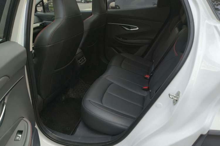 Used CHANGAN UNI-T 2020 1.5T Prestige Version
