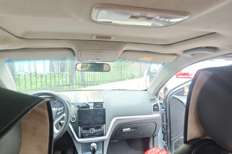 Used Geely Auto Emgrand 2015 Sedan 1.5L Manual - Top Trim Level
