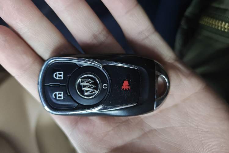 Used Buick GL8 2017 ES 28T Premium Version China V Standard