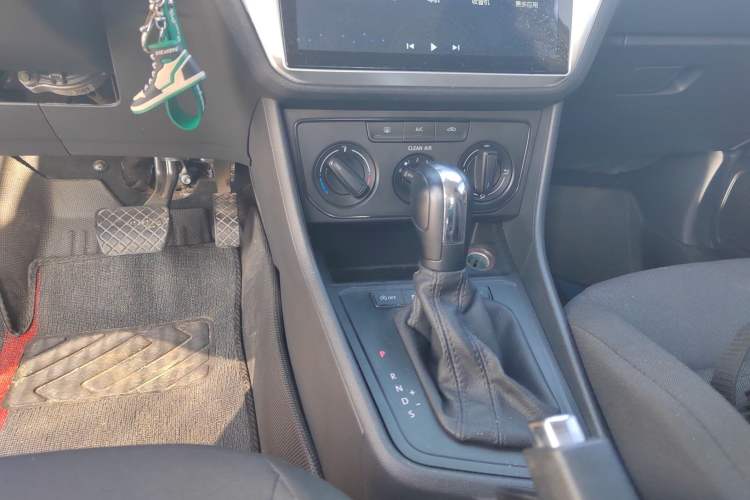 Used Volkswagen Lavida 2019 Lavida Start 1.5L Automatic Trendy Version China VI Standard