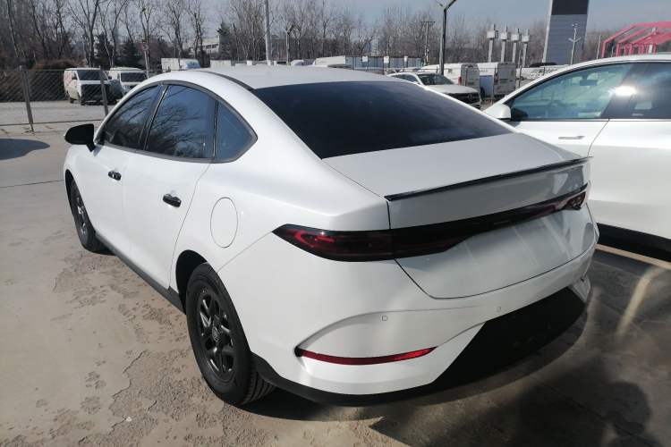 Used BYD Qin PLUS 2025 DM-i Smart Drive 55KM Leading Model