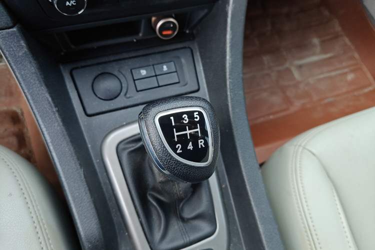 Used BAIC Senova D50 2014 1.5L manual comfort version