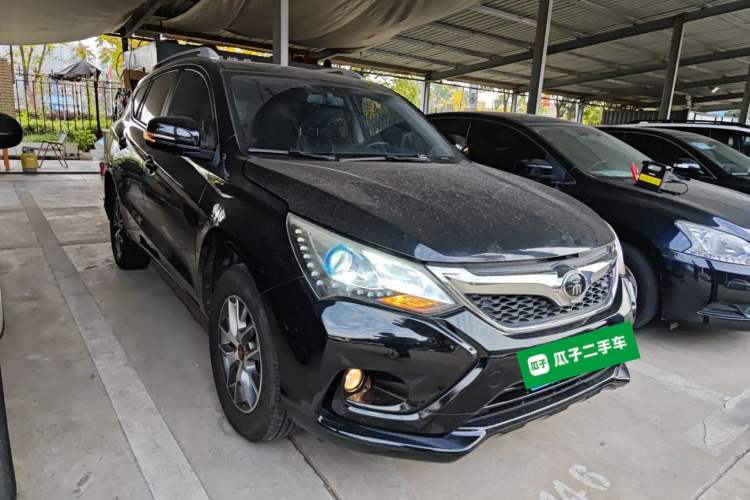 Used BYD Song 2017 Gaishi Upgrade Edition 1.5TI Manual Elite Model
