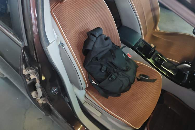 Used Luxgen 5 2015 1.8T Automatic ZhiZun Model
