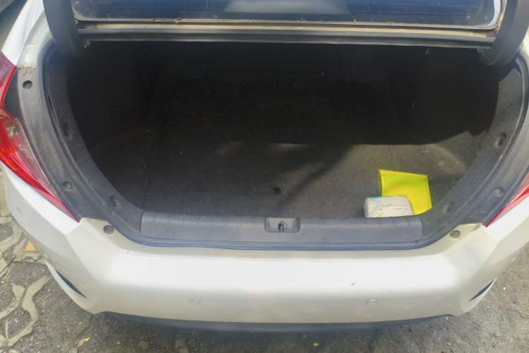 Used Honda Civic 2016 180TURBO CVT Comfort Version
